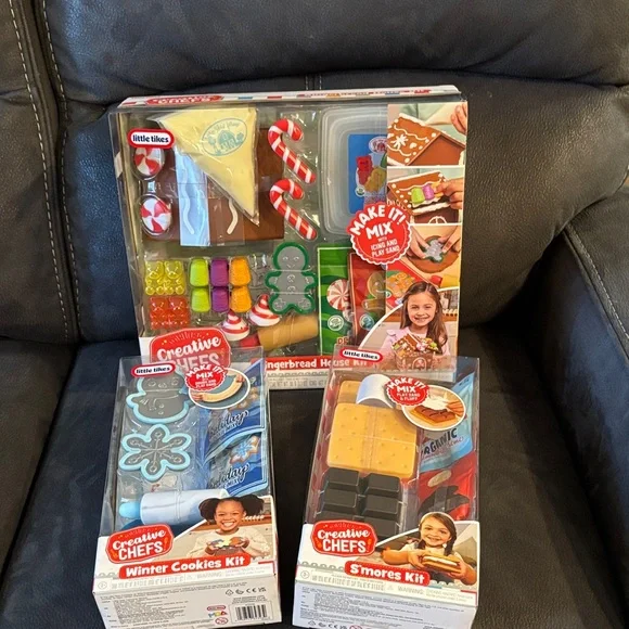 Little Tikes Creative Chefs Gingerbread House Winter Cookies & Smores Kits NEW