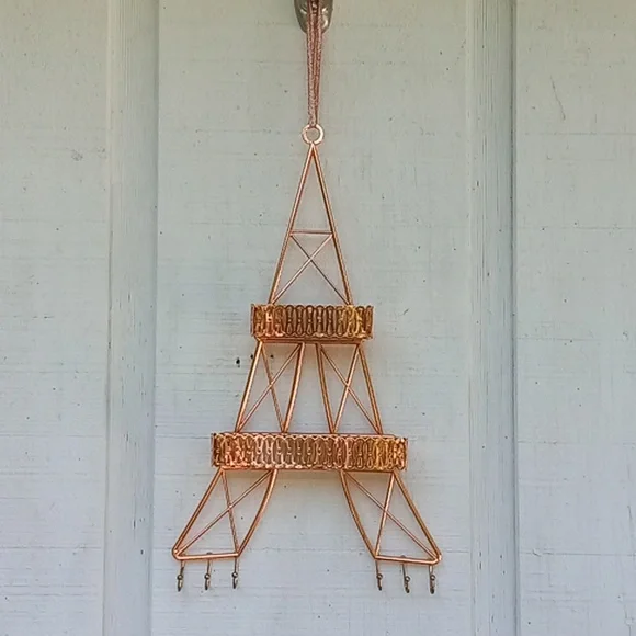 Jewelry Eiffel Tower Holder