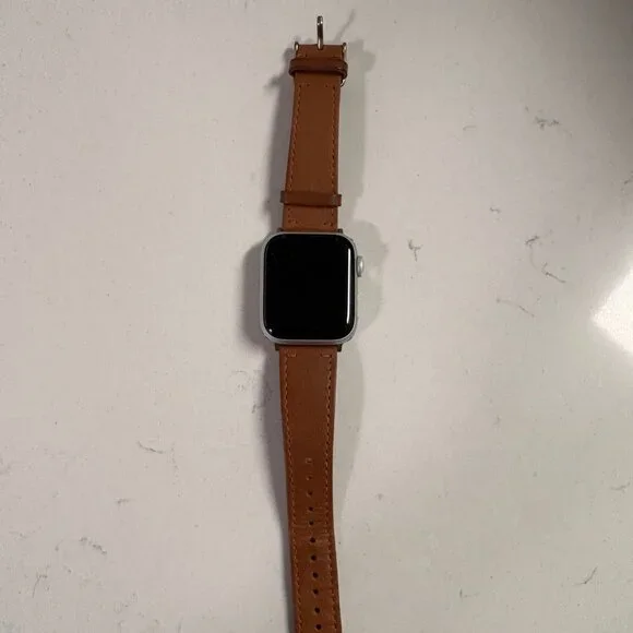 Apple Watch Series 4 (Chargers & Bands Included)