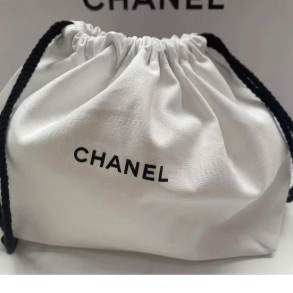 CHANEL Beauty MEDIUM Organic Cotton Drawstring Dust Bag 12