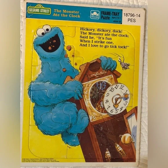 Sesame Street Cookie Monster Clock Puzzle - Blue and Yellow