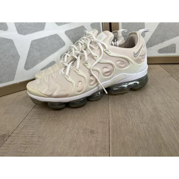 Nike Air Vapormax Plus Platinum Men 10.5 Wm 12 Eu 44.5 Retro Running Sneakers