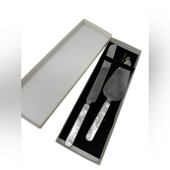 VINTAGE 2 Pc Cake Knife & Server Sheffield, England NWOT