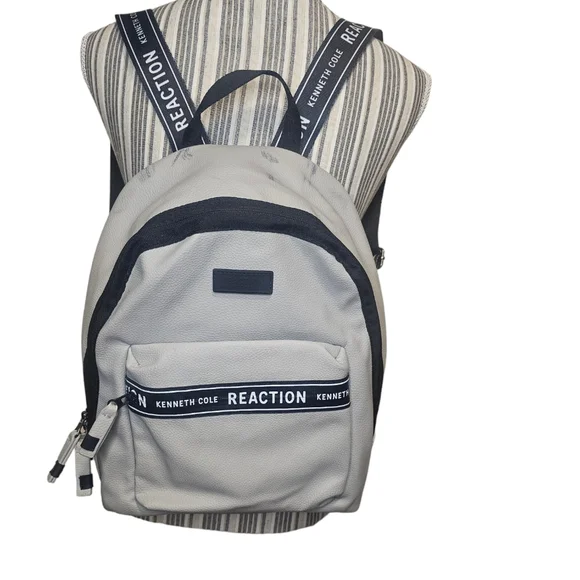 Kenneth Cole Reaction gray/black backpack