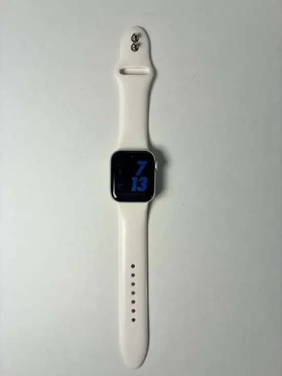 Apple Watch Series 4 40mm Aluminum GPS