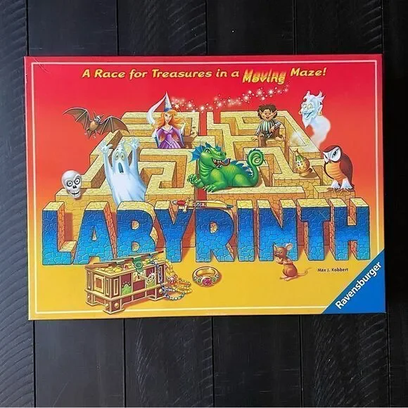 Ravensburger “Labyrinth” 2-4 Player, Family Board Game (Ages 7+).