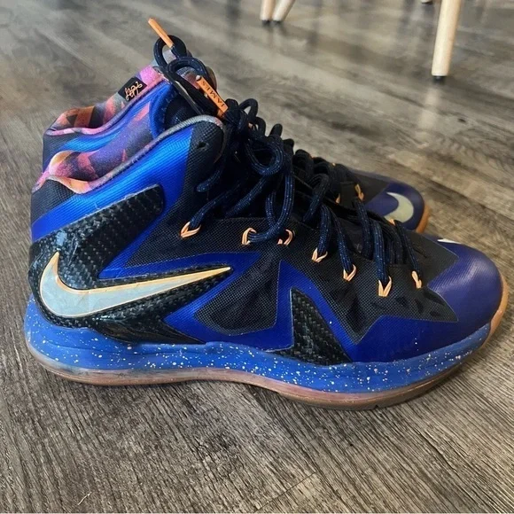 Lebron basketball shoes