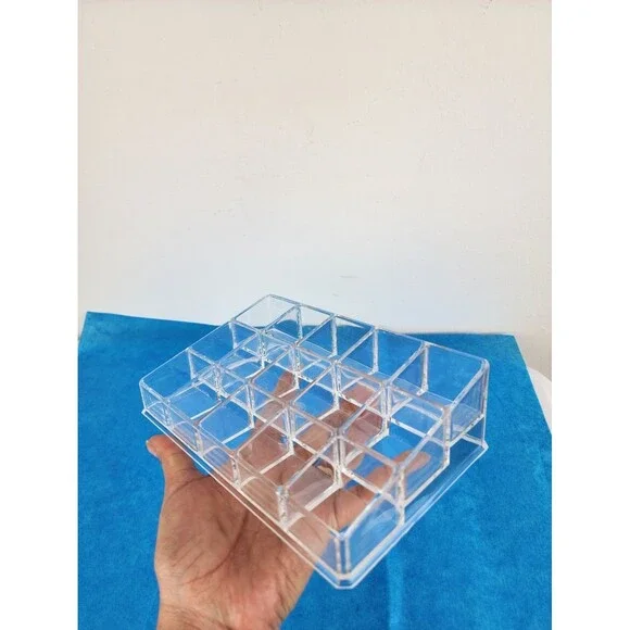 Clear Acrylic 15 Compartment Makeup Organizer Tray  Transparent
