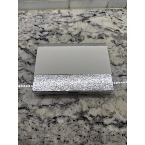 NWT Seint Beauty IIID Makeup Magnetic Palette Customizable