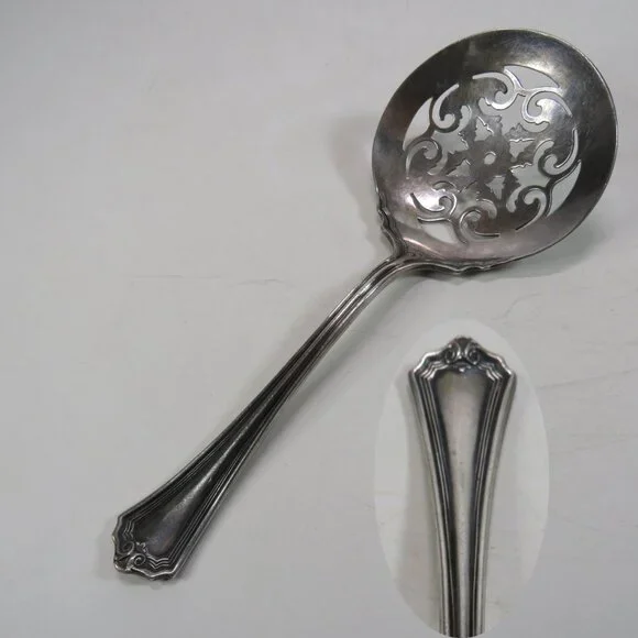 Wm. A. Rogers Bon Bon Spoon Pierced Cut OLD SOUTH or Magnolia Silver Plated