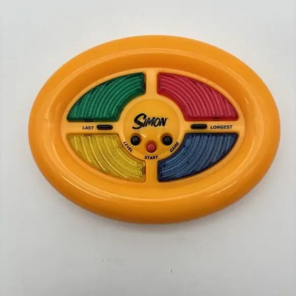 Simon Game Yellow Mini Hasbro Hand Held Electronic Pocket Game 2002 TESTED Works