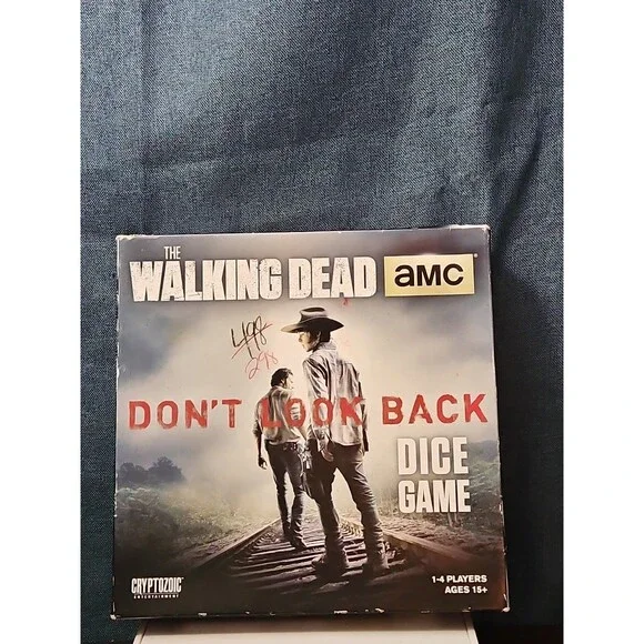 The Walking Dead: Don't Look Back Dice Game | AMC Cryptozoic | Rick Daryl
