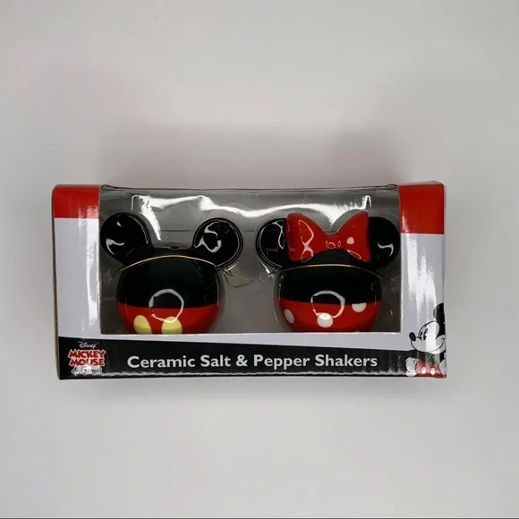 Mickey & Minnie Mouse Salt and Pepper Shakers Set
