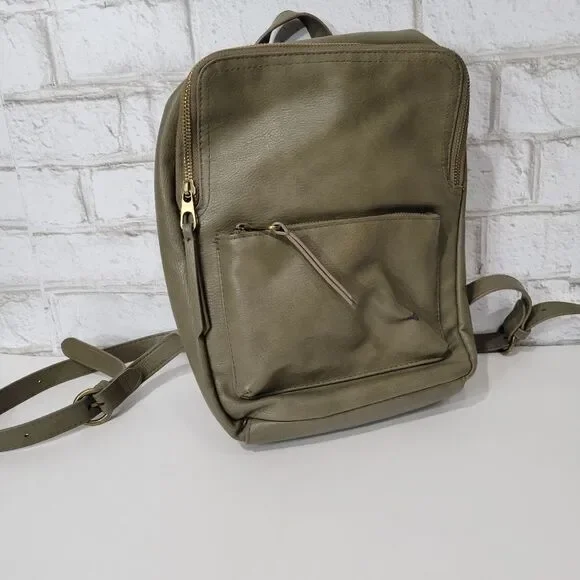 Universal Thread mini backpack