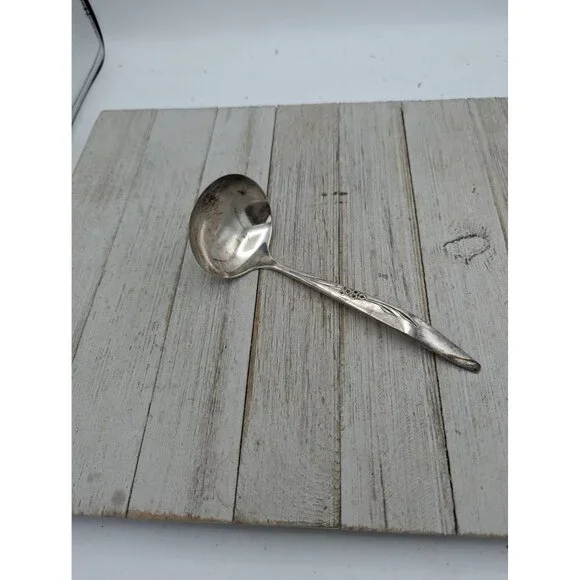 Oneida Community Silverplate ENCHANTMENT Gentle Rose Gravy Serving Ladle 1960