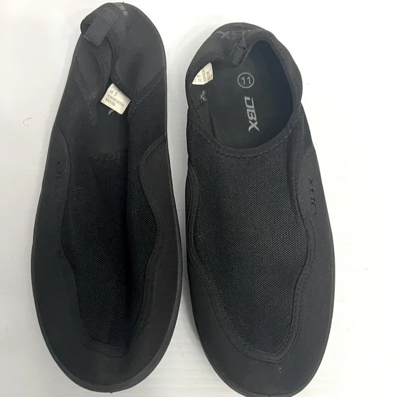DBX Men's Swimming Shoes color: black Sz: 11
