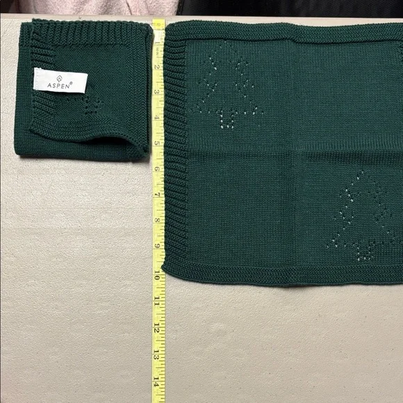 2- Aspen Green woven napkins