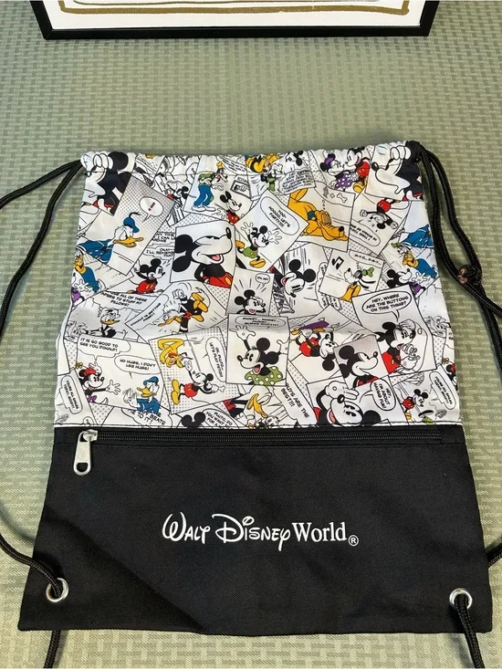 Disney Comic Drawstring Backpack-NWOT 😍❤️‍🔥