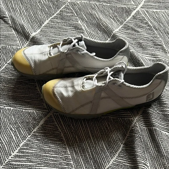 FJ Golf shoesGray and Yellow