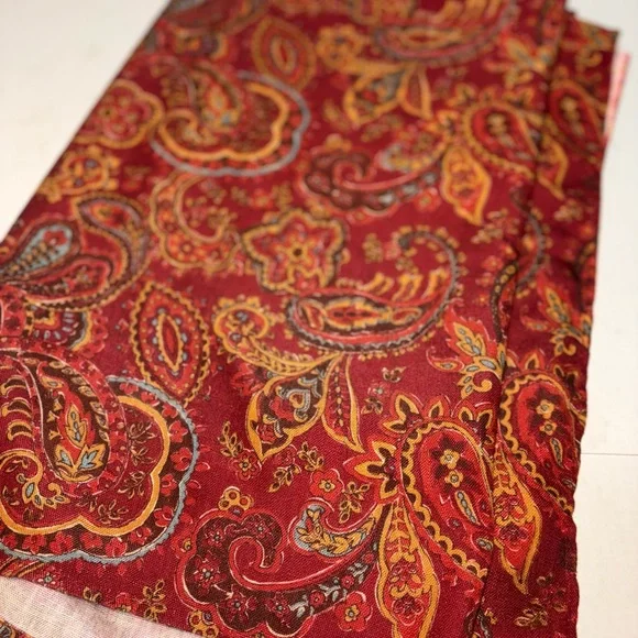Croft & Barrow Red paisley Table linen 60” x 80”