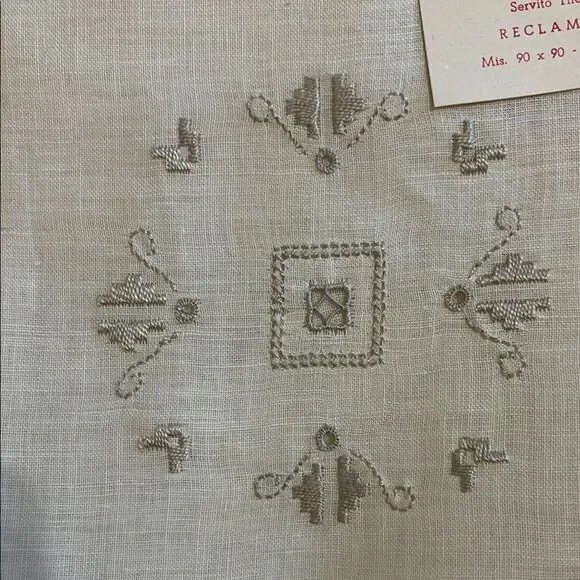 VINTAGE from Italy Cream Handcrafted Table Linens
