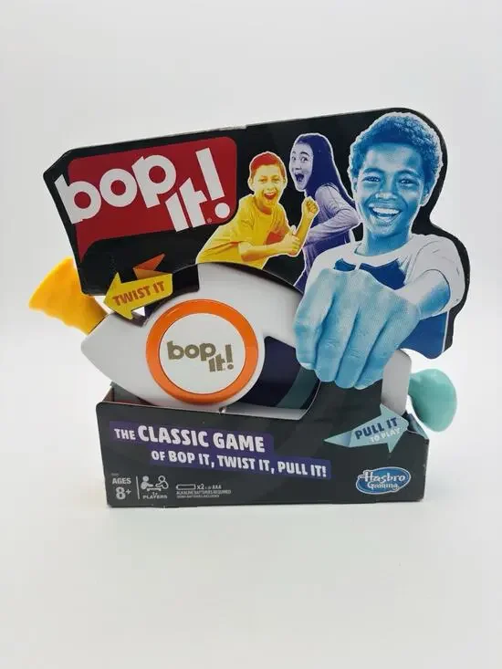 Hasbro Gaming Bop It! The Classic BOP IT-TWIST IT-PULL IT!! Electronic Game New!