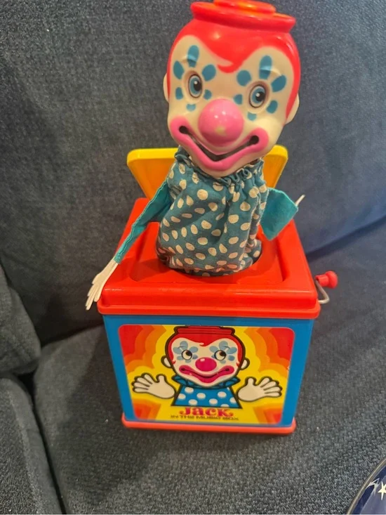 Mattel Vintage 1976 Jack in the music box