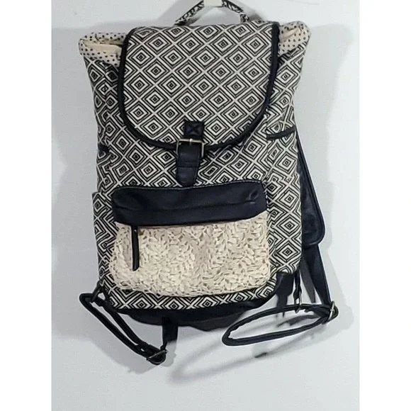Madden Girl Bookbag Backpack Rucksack Ivory Black Med Embroidery Diamond Pattern