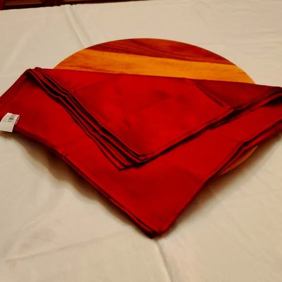 6 Ambrosia  Ruby Napkin