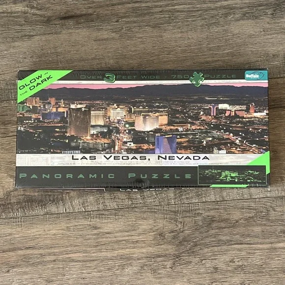 Buffalo Games Las Vegas Nevada Glow In Dark Jigsaw Puzzle 750 Pc Panoramic New