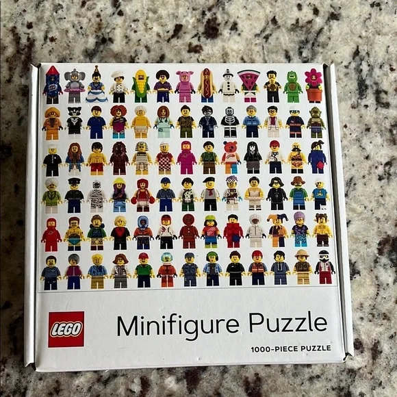 LEGO Minifigure Puzzle - 1000 Pieces - Colorful Characters