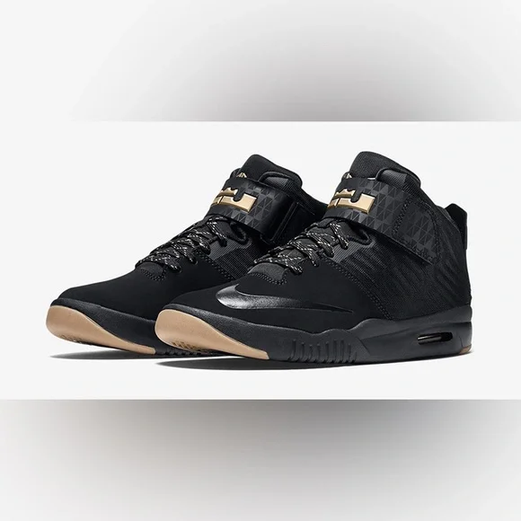 Nike LeBron Akronite Basketball Shoes - 6.5 Youth - 819832-009 Black / Gold