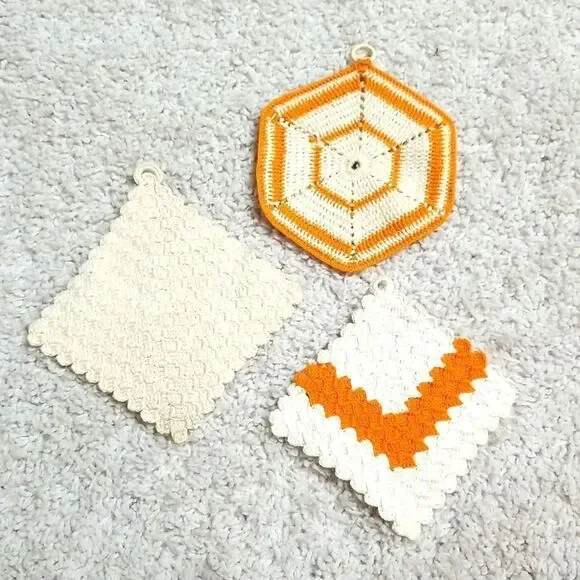 Set of 3 Vintage Crochet Pot Holders