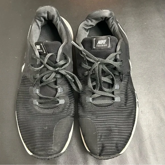 Nike training athletic sneakers men's size 11