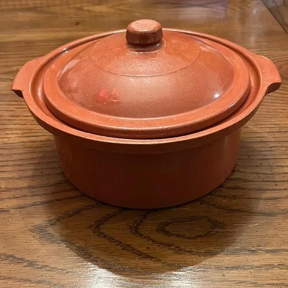 Sur‎ la Table Terra cotta covered dish