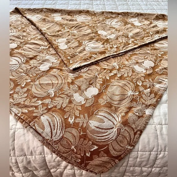 VTG Woven Cotton Burnt Orange Harvest Tablecloth| Pumpkins | Apples | 54 x 86