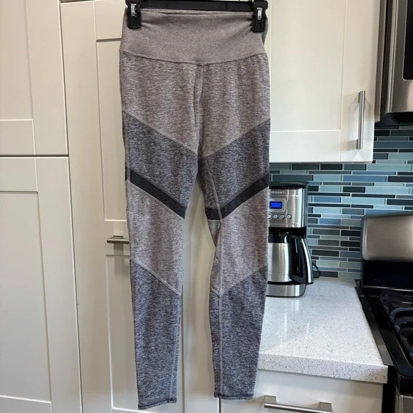 ALO Yoga Alosoft Sheila high rise leggings