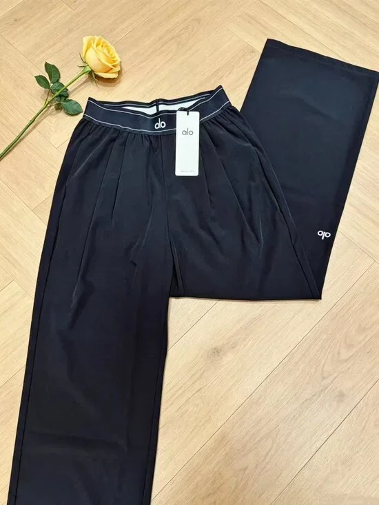 NWT ALO Yoga Black Suit Up Trouser🍀🍀Regular 30 inches,Straight-Leg pants