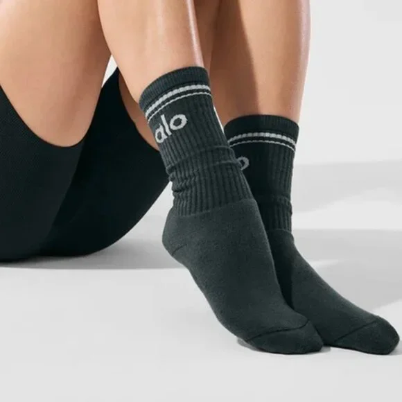 ALO Yoga Unisex Throwback Socks in Charcoal Green/Ivory - NEW