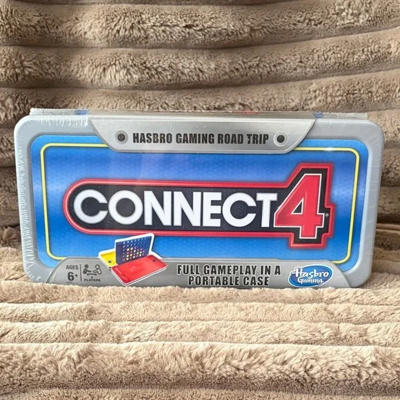 Hasbro Connect 4 Travel Edition - Red and Blue