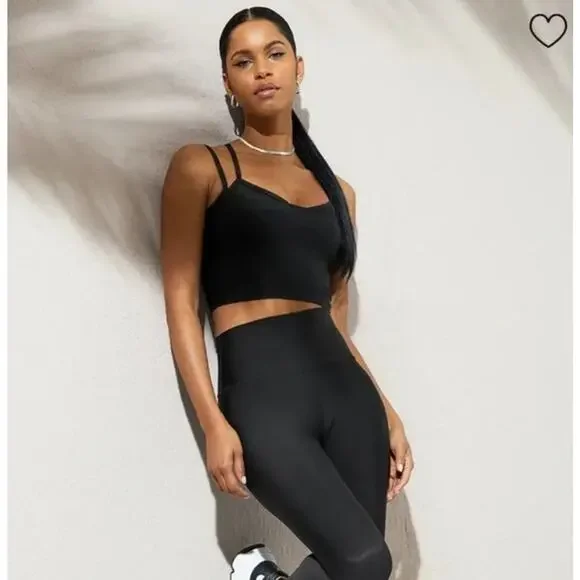 NWT Alo Yoga Airlift Double Check Sports Bra Tank Black Gym Workout Sports Sz S