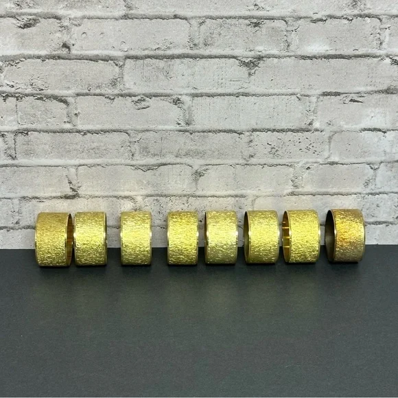 Aukey Gold Toned Napkin Rings Shiny Set of 8