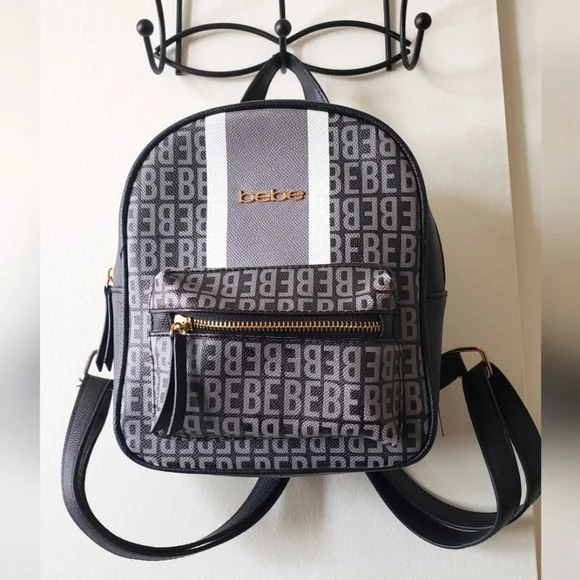 BEBE RINA LOGO SMALL BLACK SIGNATURE LOGO PRINT BACKPACK BAG W/ POUCH