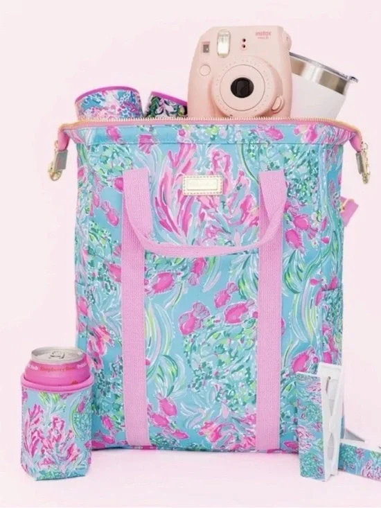 Lilly Pulitzer Backpack Cooler in Best Fishes