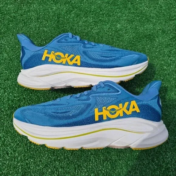 Hoka One One Clifton 10 - Men's running shoes - size 10.5D