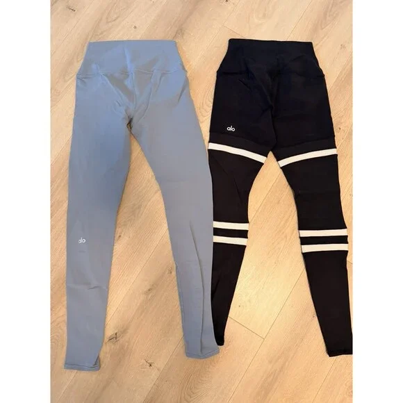 SET Alo Yoga Striped & Pale Blue Leggings Set Size XS