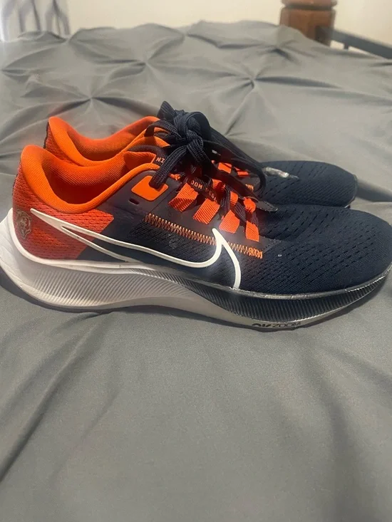 Chicago Bears Nike Running Shoes in Navy & Orange