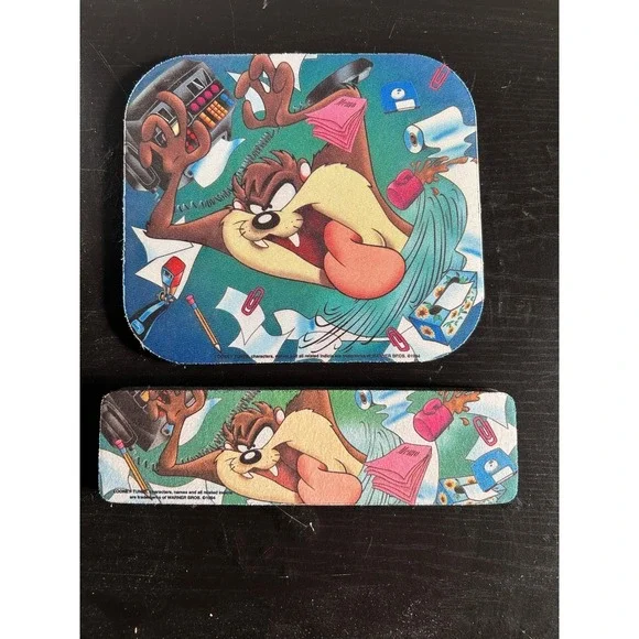 VTG Taz Tasmanian Devil Mouse Pad Wrist Rest Set LooneyTunes WarnerBros Computer