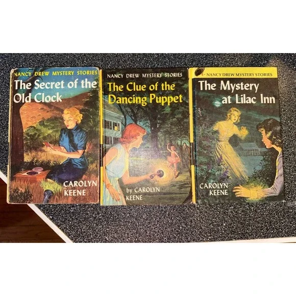 Nancy‎ Drew Lot (3) Vintage Books Numbers 1,4 & 39 Mystery Of Clock/Puppet/Lilac