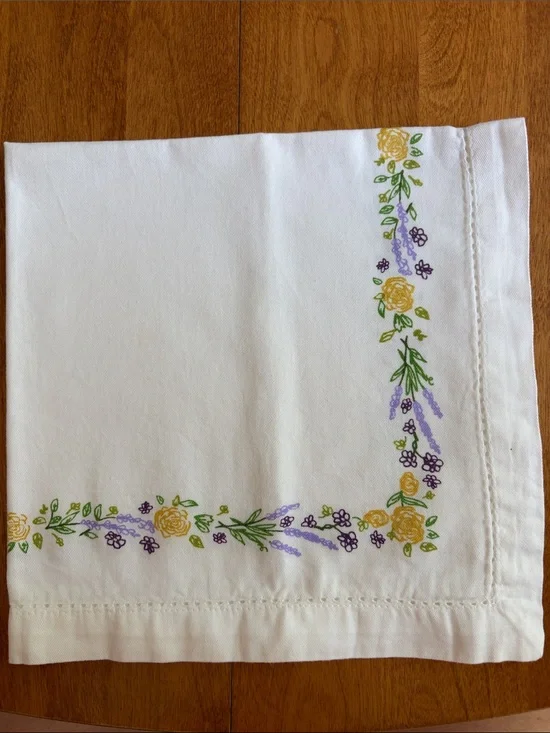 Floral Print White Linen Napkin - Yellow & Lavender Flowers